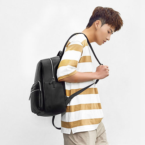 VLLICON men's casual portable backpack black